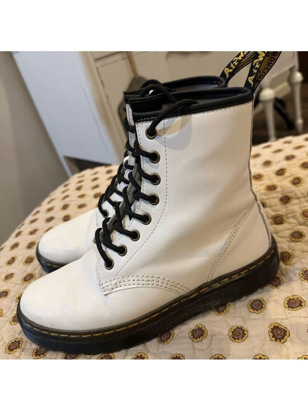 Dr. Martens Zavala White Leather Combat Boots Size 7 - Picture 4 of 8